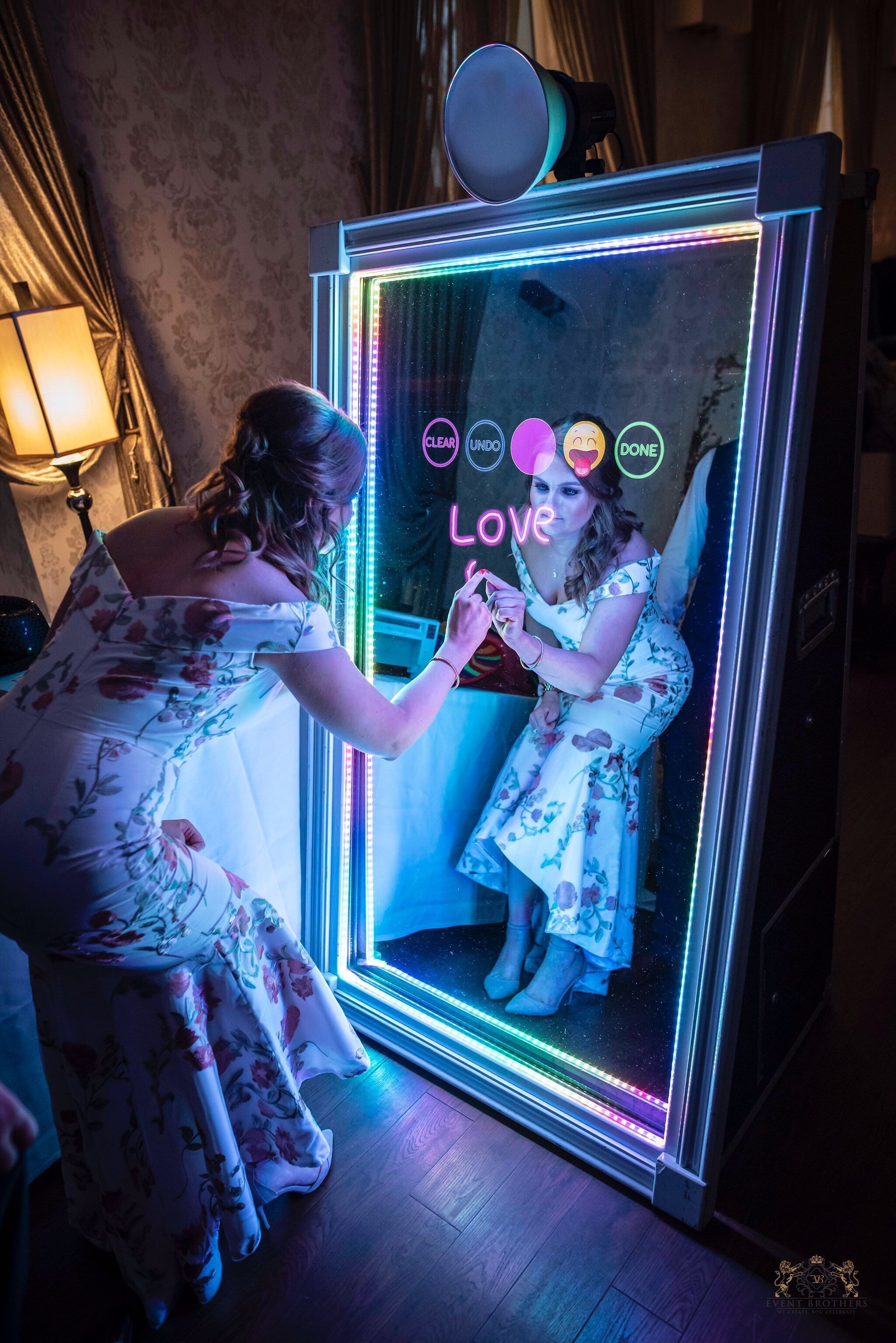 Magic Mirror Events Photo Booth booth or product photo